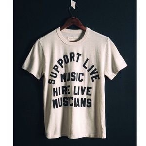 imogene + willie Cream Tee with Black Print